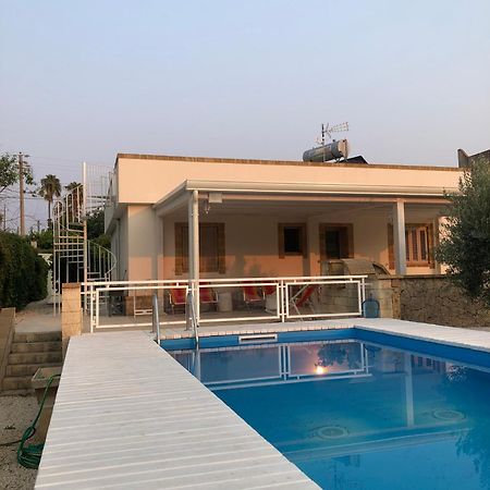 Villa Fior D'Ulivo อาโวลา ภายนอก รูปภาพ